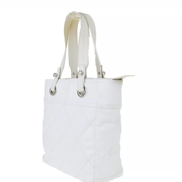CHANEL Handbags - Chanel Biarritz white purse